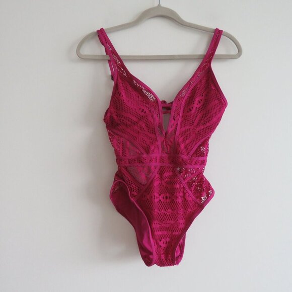 BECCA Purple Color Play Crochet Plunge One-Piece Swimsuit Magenta - Size XS - Picture 2 of 13
